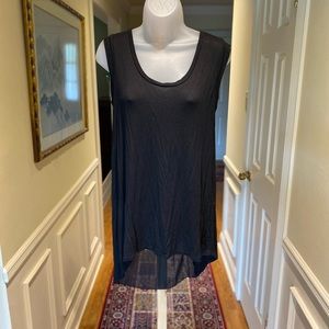 Rehab - Lady black s/less tunic w/chiffon back S